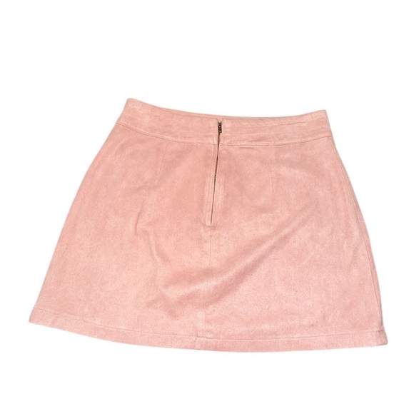 Kendall & Kylie Pink A-Line Mini Suede Skirt - Picture 1 of 4